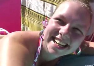 Confused dude is ready to fuck her orally outdoors